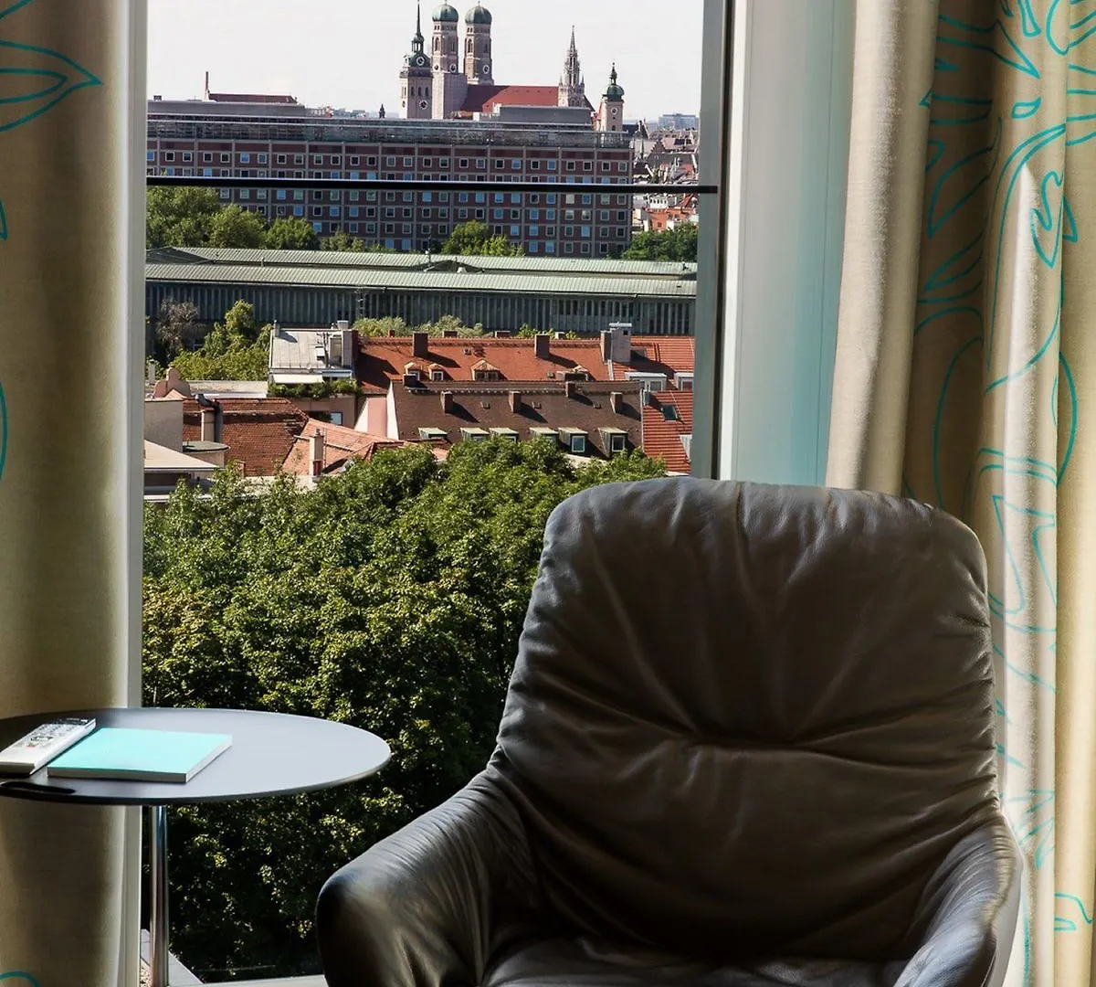 Motel One Muenchen - Deutsches Museum 3*, München Tyskland