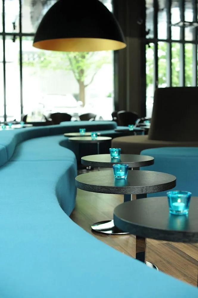 Motel One Muenchen - Deutsches Museum 3*, München Tyskland